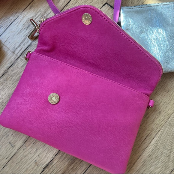 Set of 4 handbags $30 - Picture 7 of 7